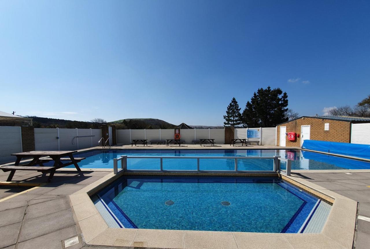 Llanrhidian Holiday Park Llanmorlais Eksteriør bilde